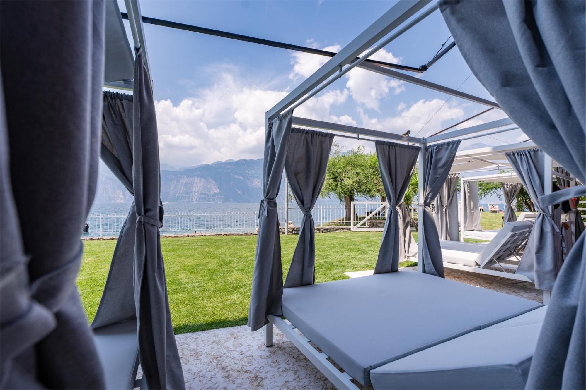 Ambienthotel Primaluna Malcesine Exterior photo